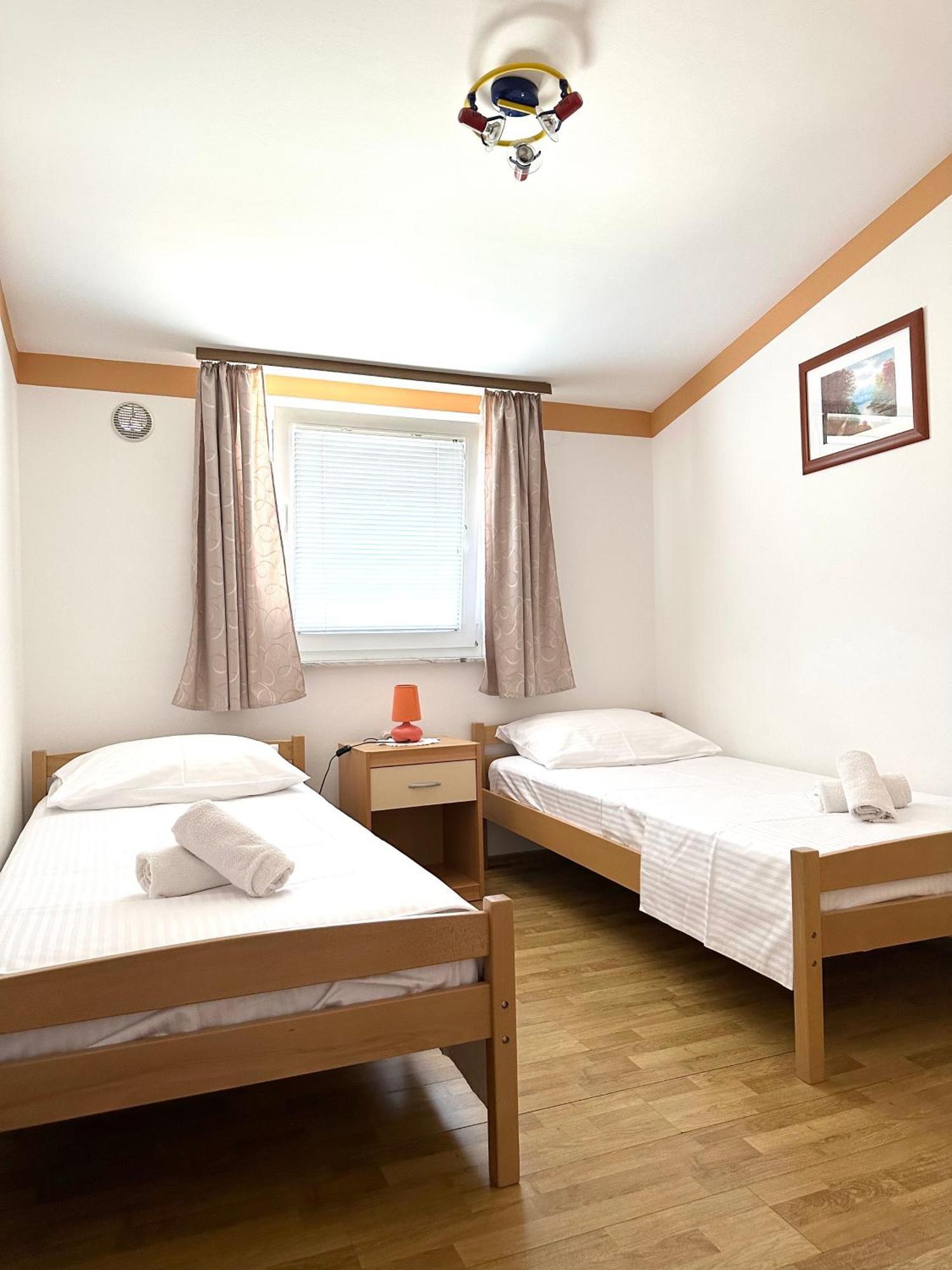 Apartmani Bermanec Vir Exterior photo